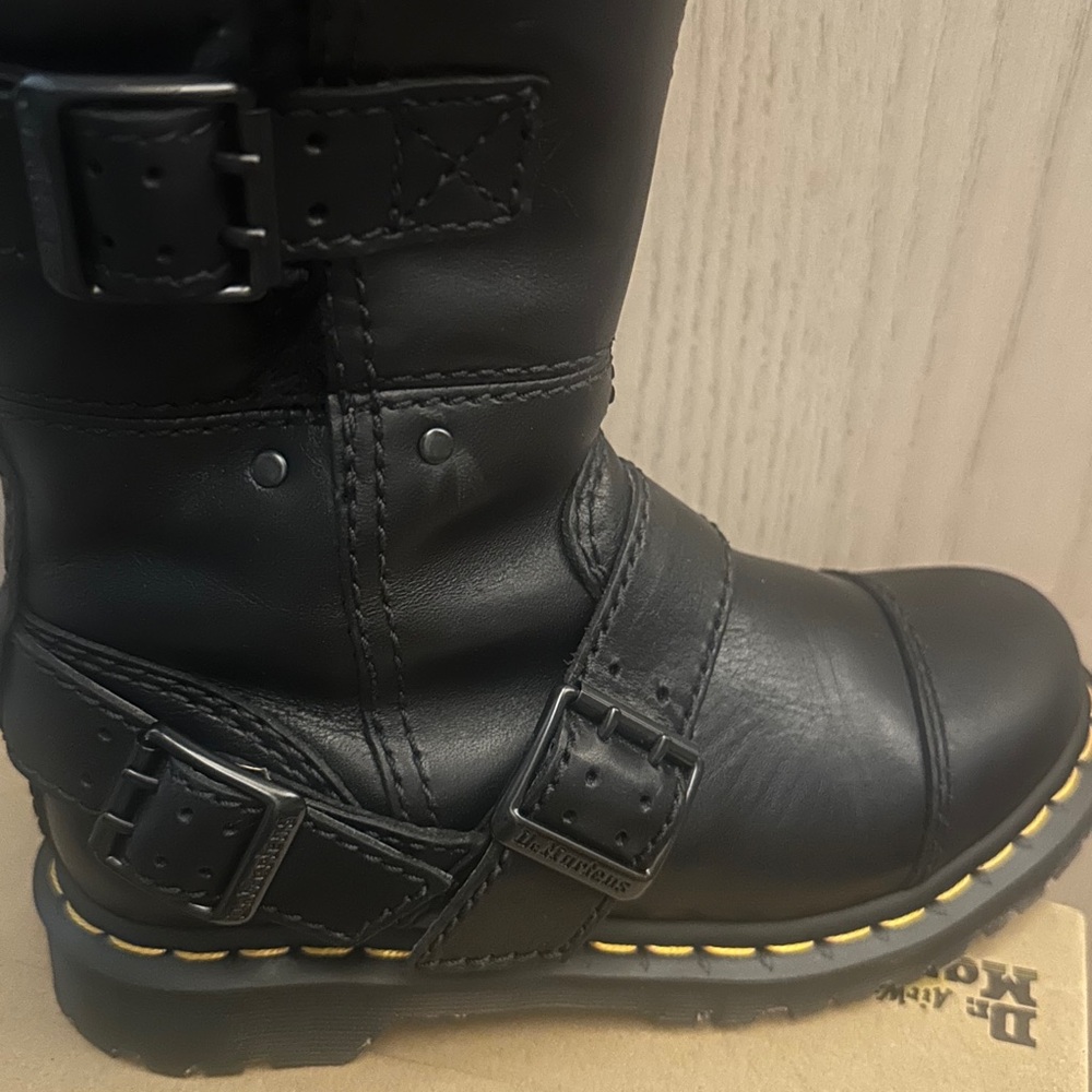 Dr. Martens size 5 Ladies fur lined moto style boot